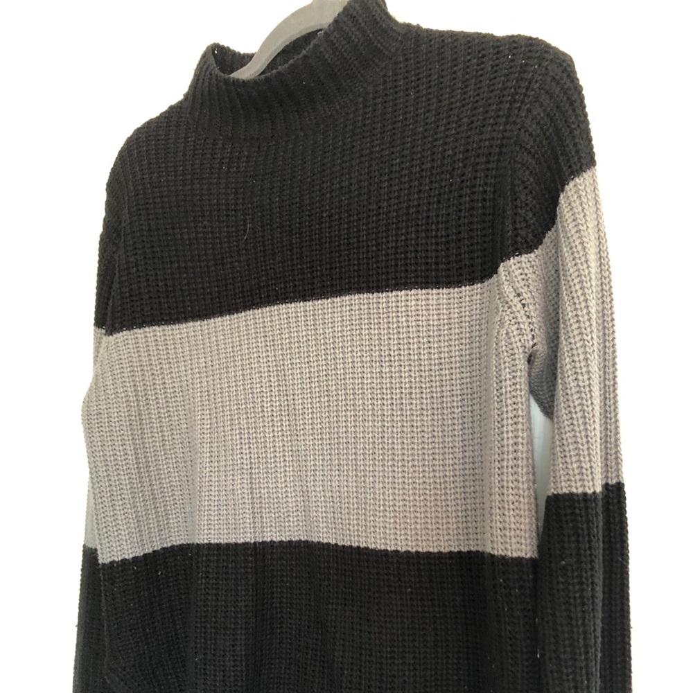 Knit sweater blk/gry ❌